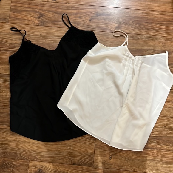 ARITZIA BUNDLE 12 ITEMS - Picture 11 of 13